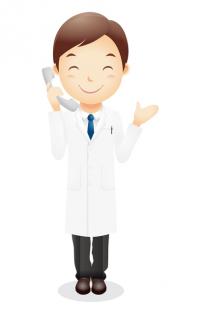 加古川 鍼灸治療院きさらぎ , 電話受付する白衣の男性 加古川 鍼灸治療院きさらぎ , 電話受付する白衣の男性